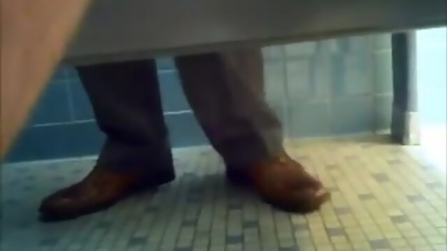 all amateur glory hole understall public bath room