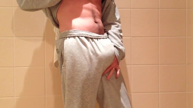 Bulge, Balls & Dick Revealed: Enjoy & Leave Comments!