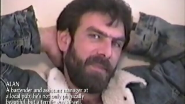 Hot guy cums on his cowboy boots