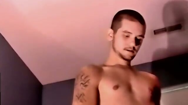 Hard Gay Sex: Amateur Guys with Brown & Black Hair,