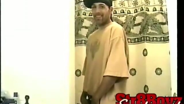 Enrique`s Lost Job & Monster: Naked, Fingering &
