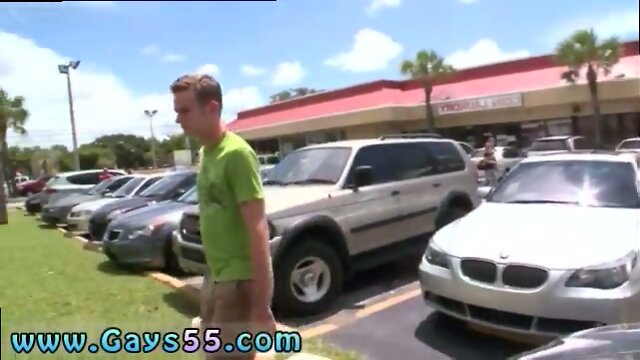 Joey`s Nuts: Gay Public Screwing in Auto Shop!