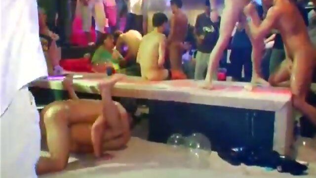 Heavenly Orgy: Hot Group Mutual Gay Sex for Blacks, Old