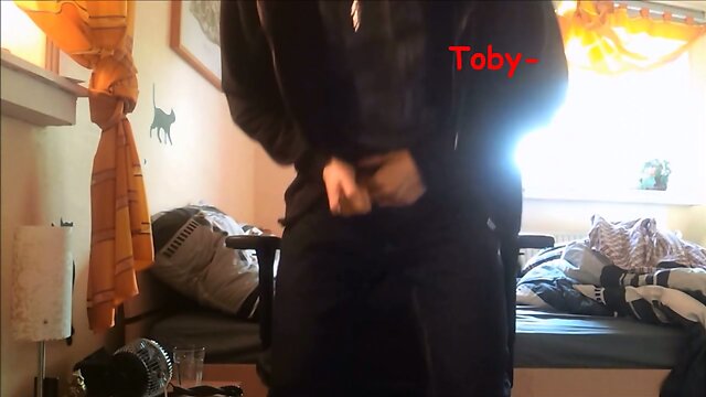 Toby - his body squirts