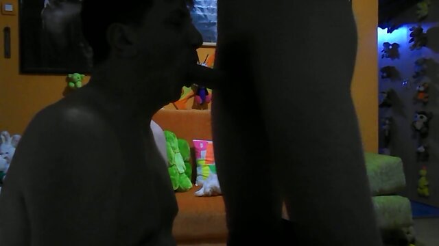 Andy ia muie fiindca ii place pula