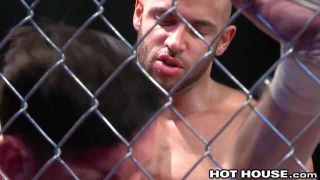 Sean Zevran's Big Muscles and Cock Dominate Opponent