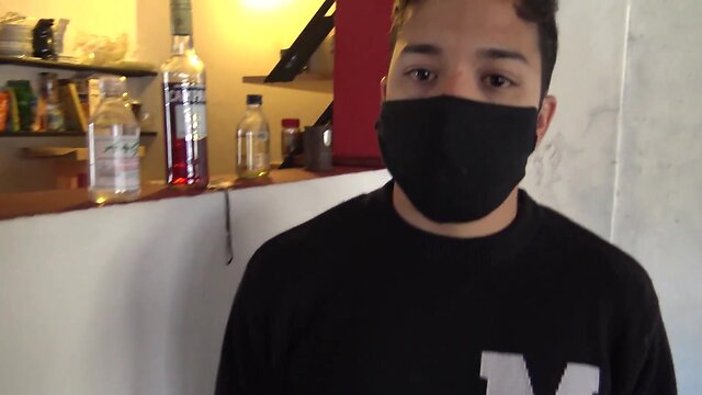 Sensual latino delivery guy makes extra money for good