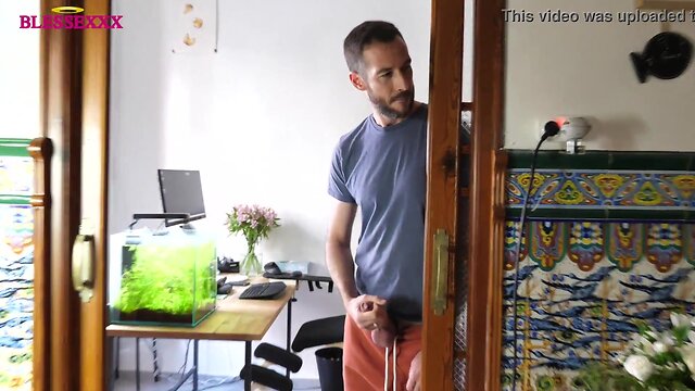 Teenage straight guy gives pappy pecker magic javi &