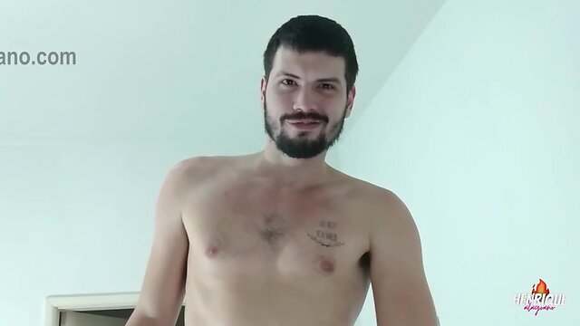 Sexo gostoso com o moto taxista novinho pauzudo da