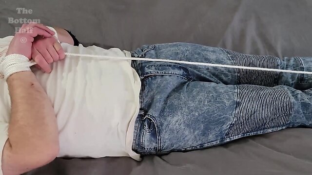 Guy Gets Wet & Wild in Bed: Peeing Himself for Steamy