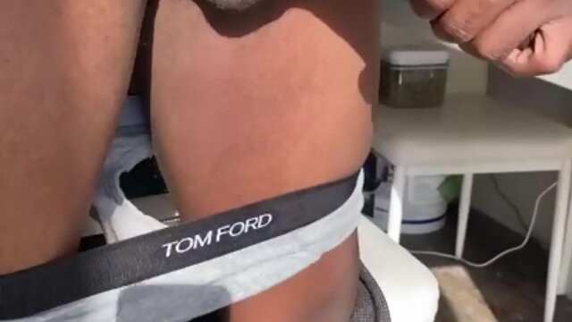 Jwilds shoots man-sized cum shot