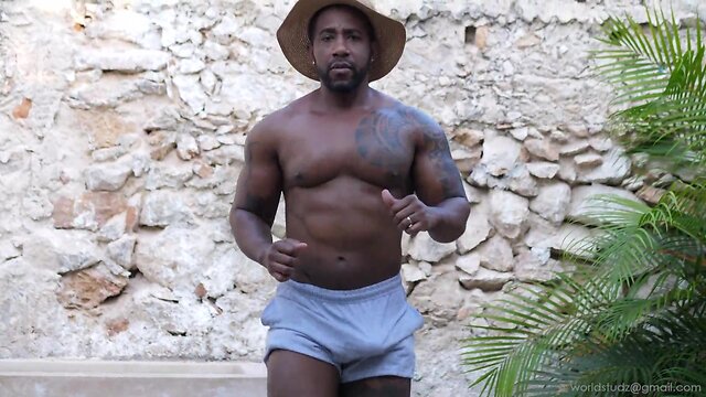 [worldstudz] bisexual cuban bull alessandro is jerked
