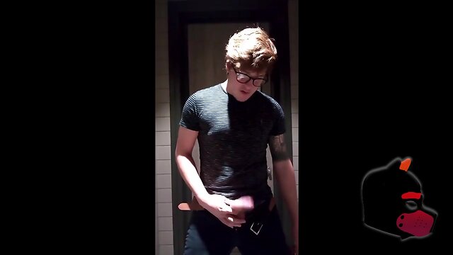Mcpuppy compilation in public bathroom