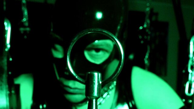 Rubber gayboy resonating