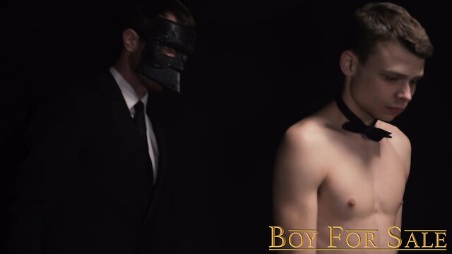 Big-dicked master breeds slave boy austin young raw: